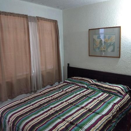 Departamentos Ambassador Apartment Tijuana Exterior photo